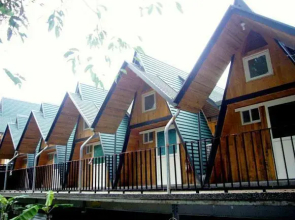 Yulan Green Roof(玉蘭山徑小木屋)