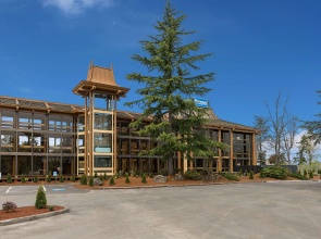 Rodeway Inn & Suites Portland