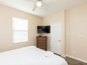 Nemo Cay Resort D126 by RedAwning