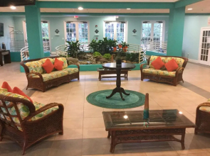 Beautiful 3 Bedroom Apartment minutes from Disney!
