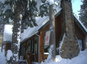 Tahoma Meadows Bed and Breakfast Cottages