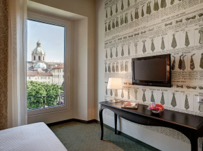 Palace Hotel