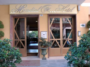 Hotel Mondial