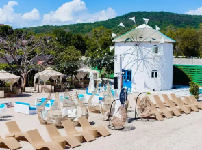 The Beach Calatagan Mediterraneo powered by Cocotel