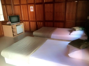 Rainbow House Resort