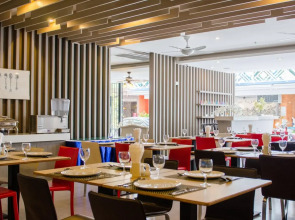 Mirage Express Patong Phuket Hotel