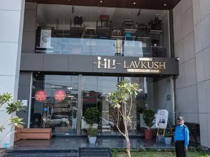 Fabhotel Prime Lavkush