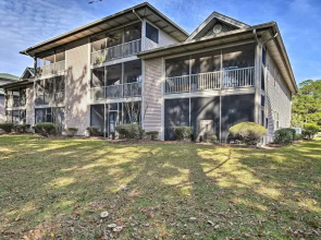True Blue Golf Resort Condo - 3 Mi to Beach!