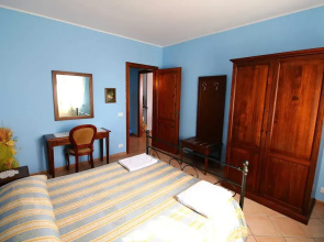 Farmhouse in Casperia With Pool & Scenic Views