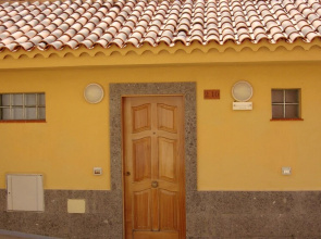 House With 4 Bedrooms in Tabaiba, With Wonderful sea View and Enclosed