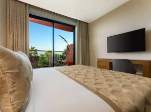 Отель Voco Dubai Monaco The Heart of Europe