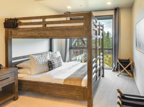 Near Hiking & Biking: Winter Park Mtn-view Haven!