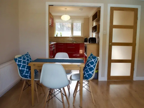 2 Bedroom Central Apartment
