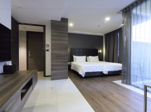 LiT BANGKOK Residence