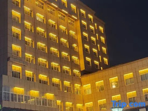 Quanjun Hotel