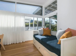 Luxe Waterfront Stay -Tallebudgera Creek