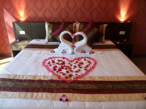 Manohra Cozy Village