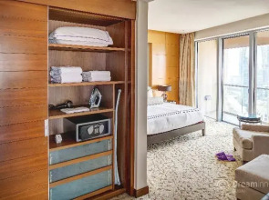 Dream Inn Dubai - The Address Dubai Mall