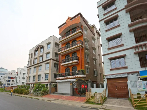 OYO 9718 Apartment near DLF IT Park