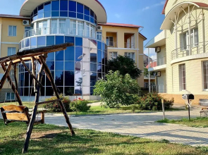 Koktebel's Cradle