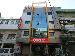 OYO 992 Hotel Jalsa