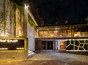 Airship Bali by Alex Villas