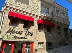 Monat Otel Hacimemis