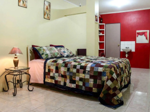 La Mamre Guest House