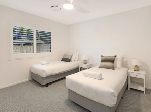 GEORGE8- The Ultimate Family Beach House