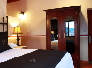 Hotel de la Paz