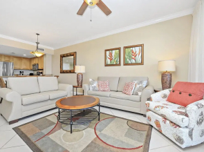 Marisol Beachfront Resort 302 - 1039474