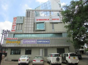 Dwarka Hotel