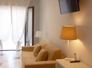 Le Rose Beach & Suites