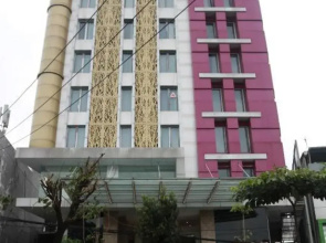 Surabaya River View Hotel