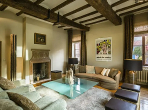 Indrani Lodge