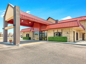 Americas Best Value Inn Paris