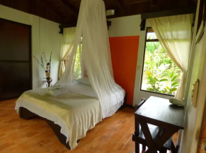 Hotel Catarata Río Celeste