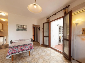 Amazing Apartment in Stintino With 1 Bedrooms