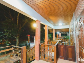 Laemsing Pachaba  Resort
