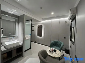 i Electronic Sports Hotel (Kaifeng Gulou Square)