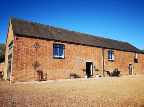 College Farm Barns