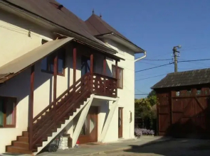 Pensiunea Rednic Lenuta