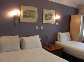 Lord Kensington Hotel