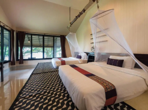 Seavana Beach Resort