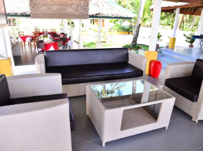 White Beach Dive & Kite Resort Carabao