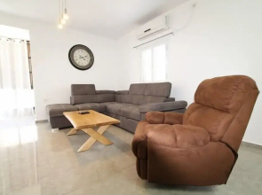 Arendalzrail Apartments Khana Szenes St.