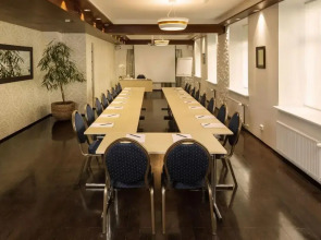 Kreutzwald Hotel Таллин