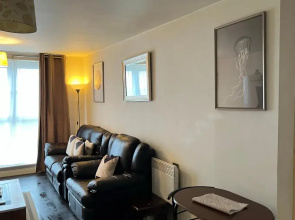 Radiant2 bedroom apartment in the heart of Harlow town