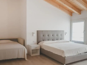 Terra Ferma Rooms & More