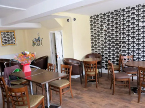 The Swan Old Stratford